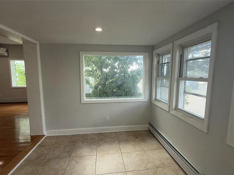 10 Greenwich Ave #1 — Photo 7
