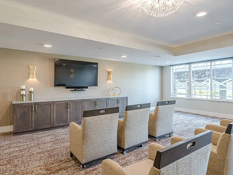 Sandpiper Glen 62+ Apartments — Photo 21