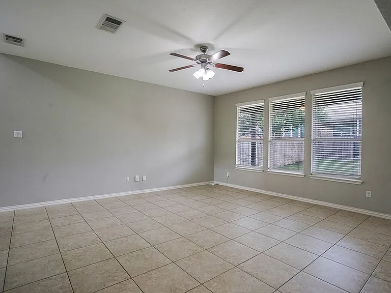9925 Wading Pool Path — Photo 7