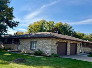 1031 Melrose Ct, Kaukauna, WI 54130