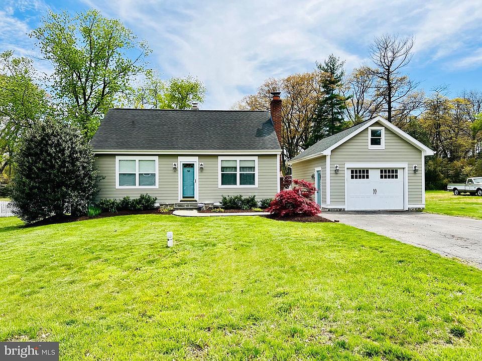 1st image of 477 Martin Dr