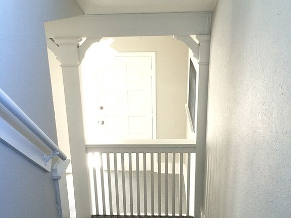 5th image of 629 S 19th Ave