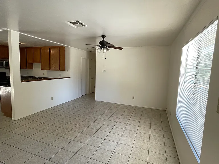11606 Rosewood Ave #A — Photo 3