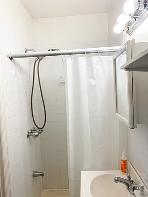 Rented by Coldwell Banker Reliable Real Estate | media 4