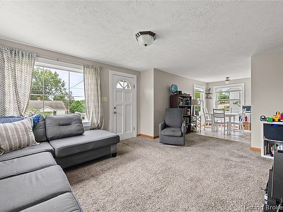 4th image of 301 E Grandview Drive