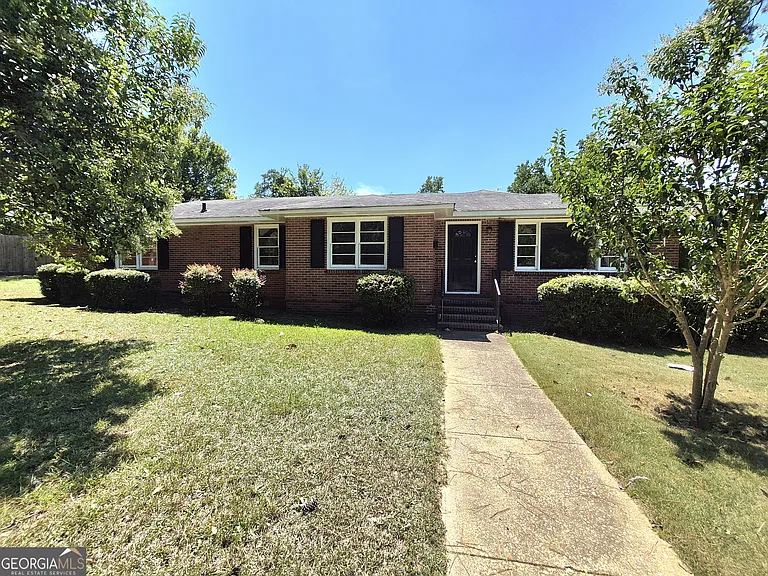 1908 Garrard St — Photo 1