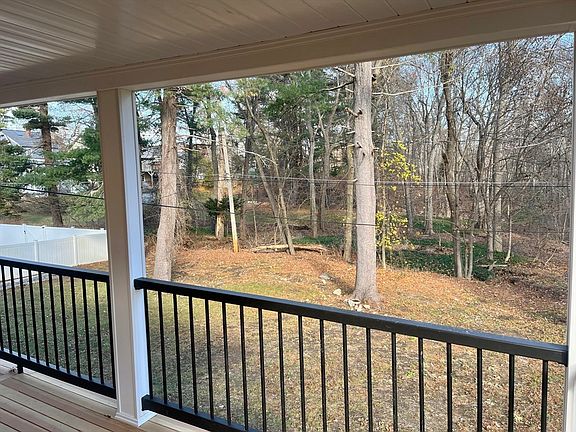2nd image of 11 Park Ln
