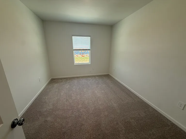 3151 Kurtz Ter — Photo 14