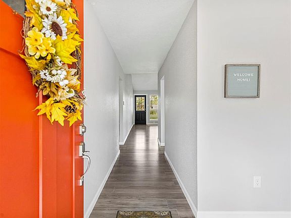3rd image of 10510 Autumn Meadow Ln