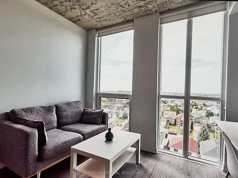 1900 Simcoe St N #511 — Photo 10