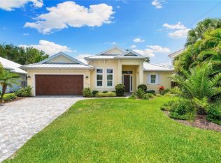 214 Park Blvd S, Venice, FL 34285
