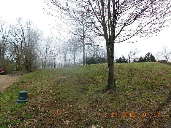 2nd image of 929 Thousand Pines Dr