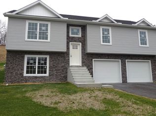 749 W 3rd St, Waynesboro, PA