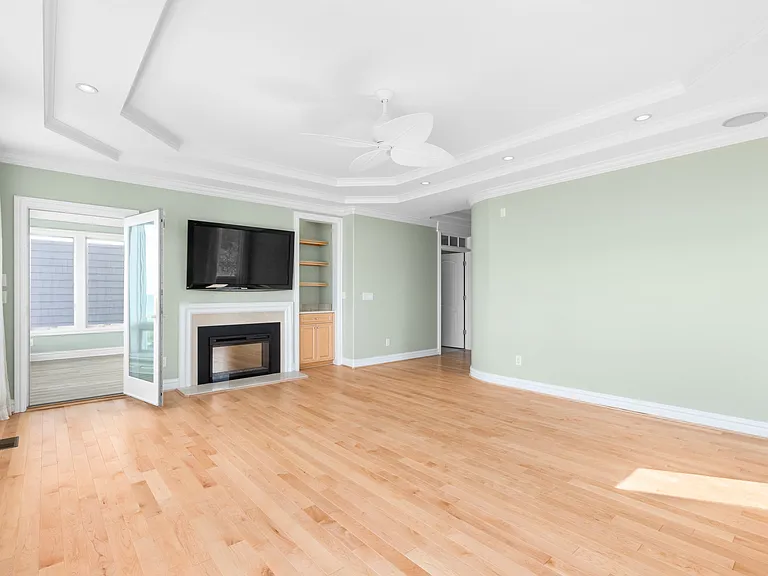882 W Ocean View Ave — Photo 25