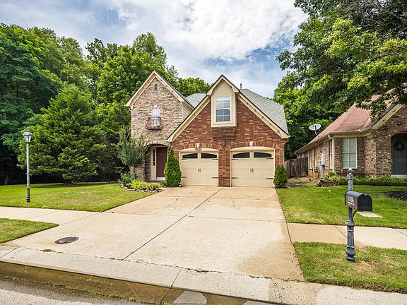2nd image of 12206 Longleaf Oak Trl
