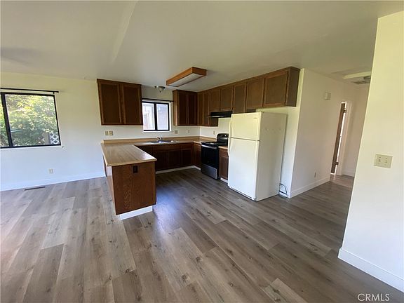 5th image of 19742 Oak Flat Rd