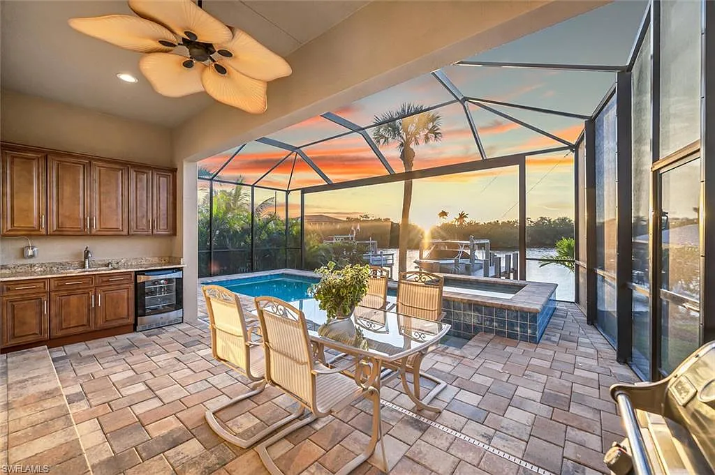 3 bed, 2.0 bath, 1627 sqft, $18,000 — Photo 3
