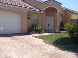 15870 SW 80th Ln, Miami, FL 33193