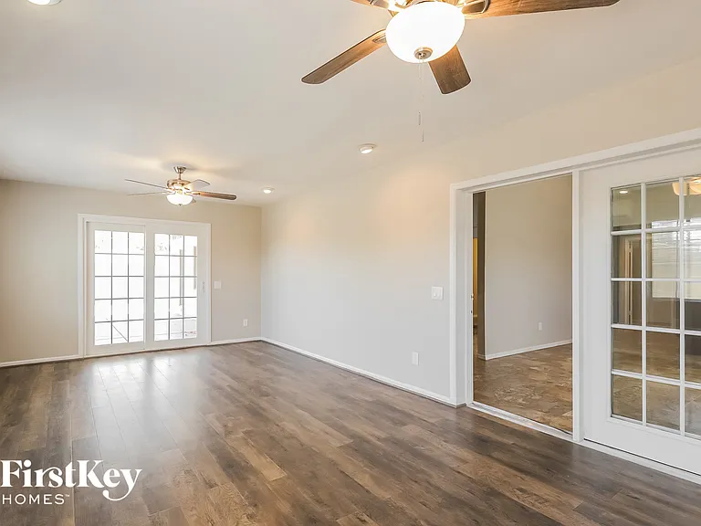 3533 W Phelps Rd — Photo 9