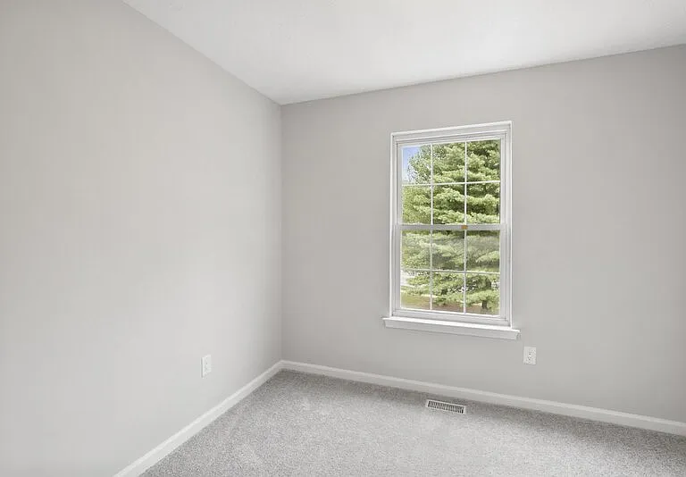 2258 N Tollgate Cir — Photo 14