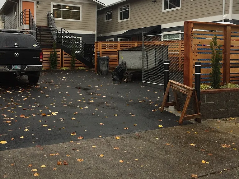 Berkeley Apartments — Photo 33