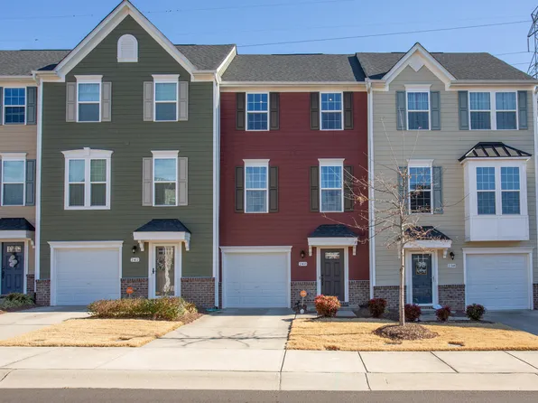 240 Brier Summit Pl, Durham, NC 27703