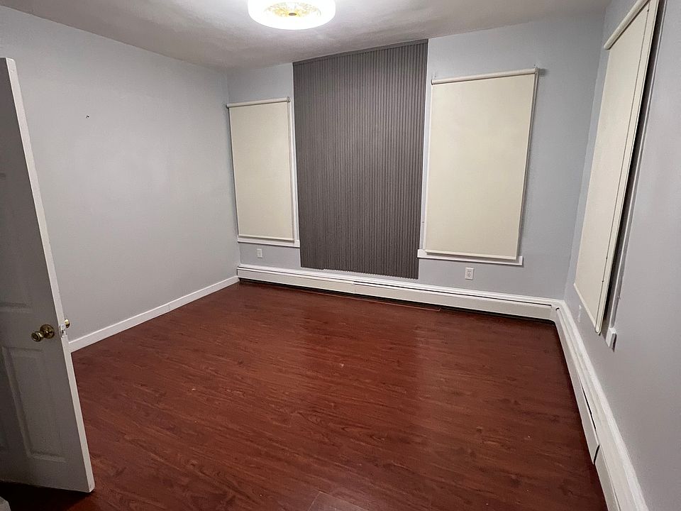 1st image of 3613 214th Pl