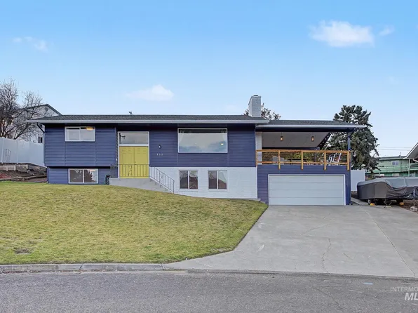 753 20th Ave, Clarkston, WA 99403