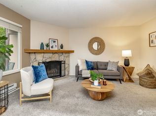 17430 Ambaum Blvd S APT 10, Burien, WA