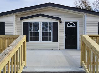 954 Matthis Rd, Clinton, NC 28328