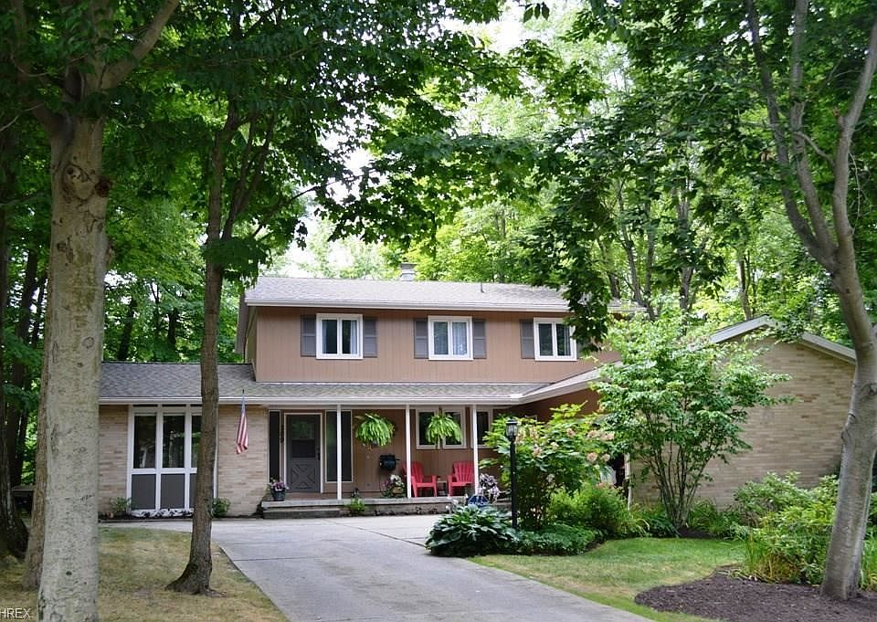 1st image of 309 Greenbriar Dr