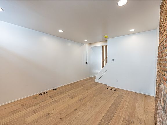 5th image of 5162 Natrona Way