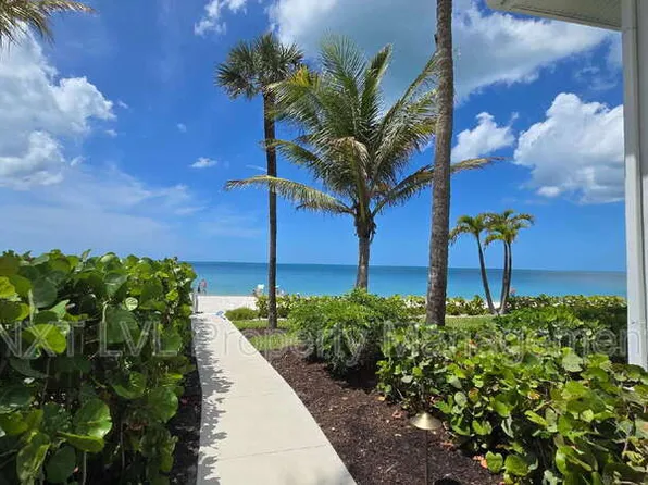 1065 Gulf Shore Blvd N, Naples, FL