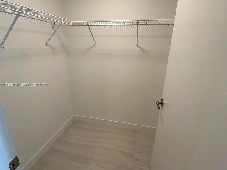 77 SE 5th St #2512 — Photo 8