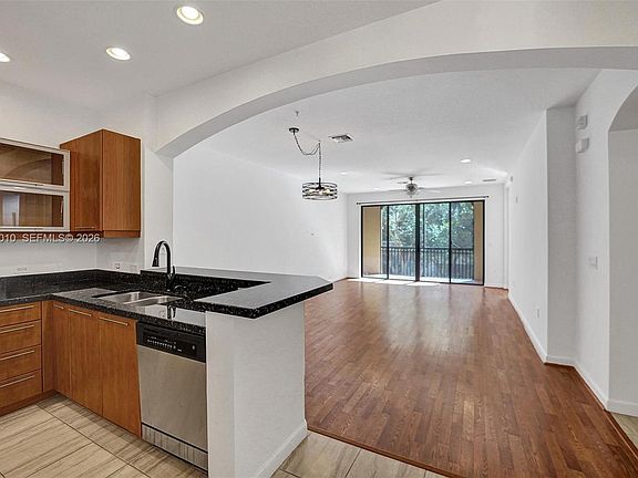 2nd image of 2925 NW 126th Ave #1-320