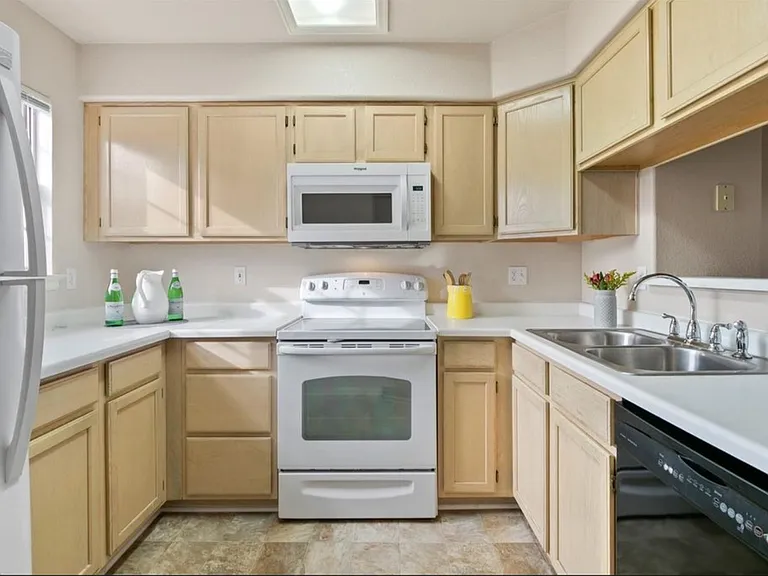 12012 E Tennessee Dr — Photo 12