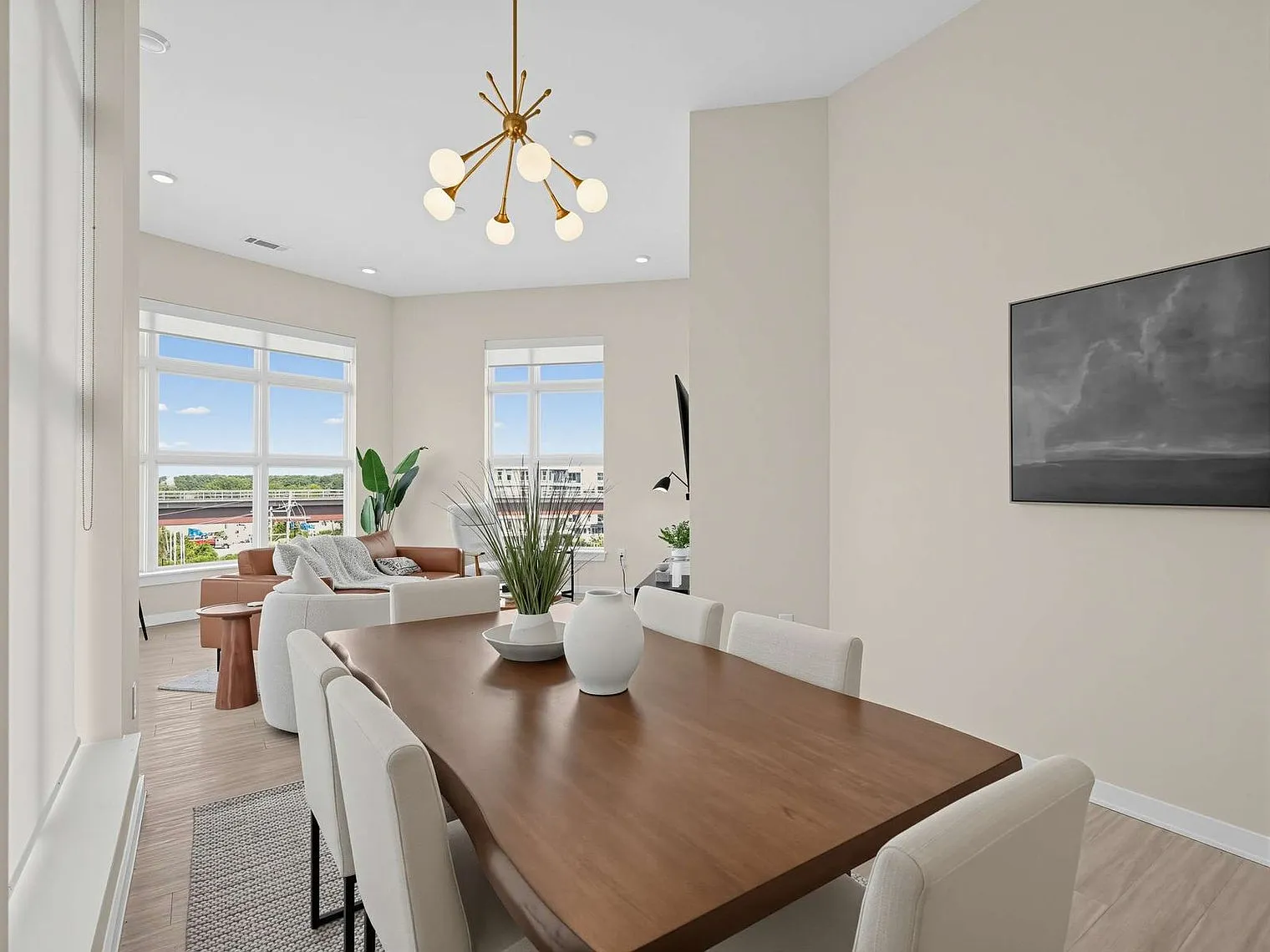 2 bed, 2.0 bath, 1442 sqft, $7,004 — Photo 3