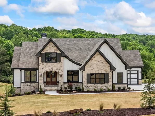 810 North Hampton Way, Monroe, GA 30656