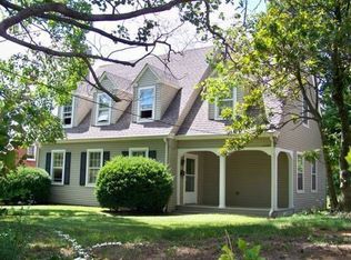 401 Oak Grove Ave, Greeneville, TN 37745