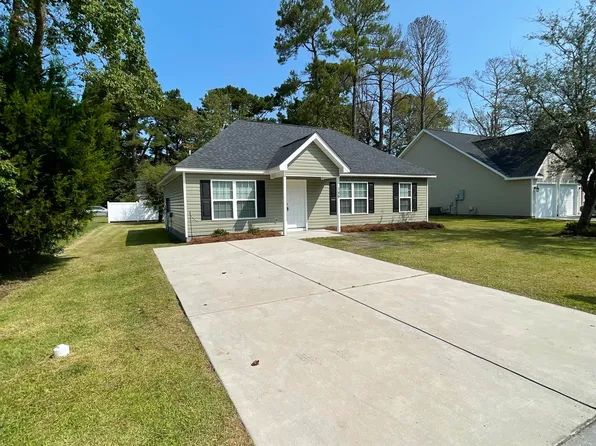 146 Robert Conway Ct., Georgetown, SC 29440