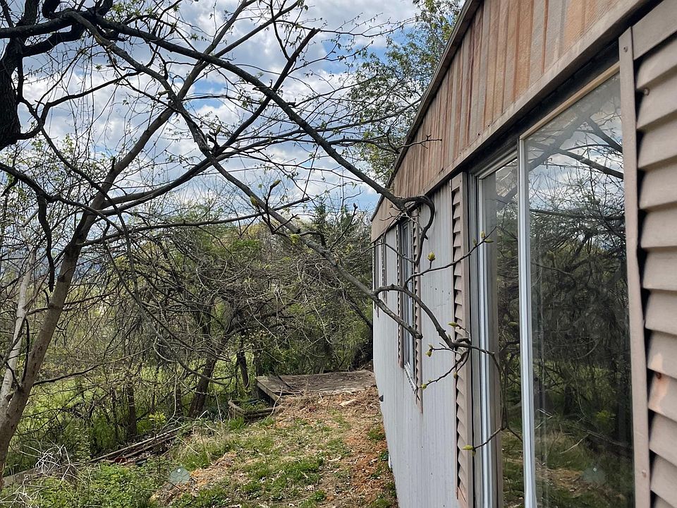 1st image of 2840 Tupelo Court Private Dr #6