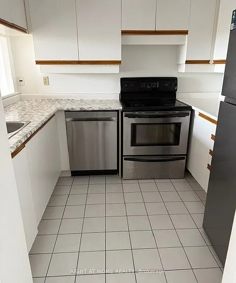 250 Webb Dr #701 — Photo 5