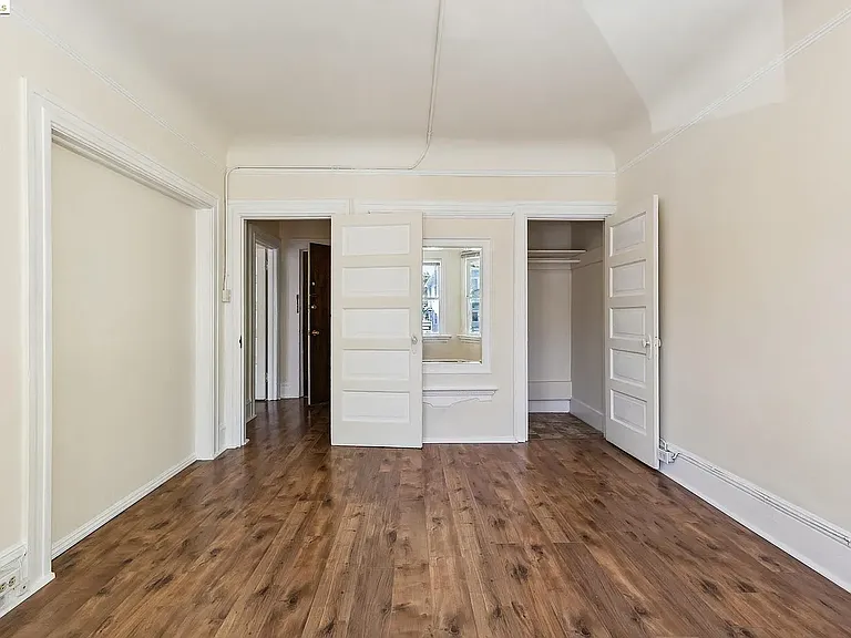 2306 Waverly St — Photo 25