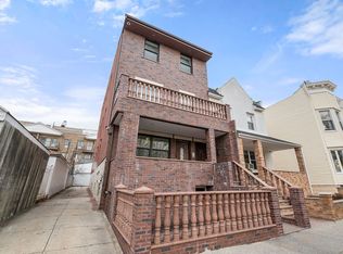 9424 Fort Hamilton Pkwy, Brooklyn, NY 11209