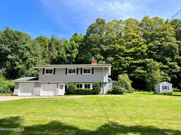 926 South St, Dalton, MA 01226