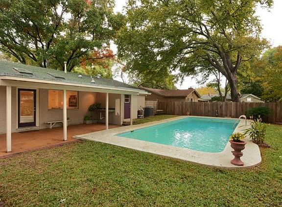 4th image of 2703 Thrushwood Dr