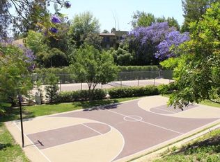 800 El Cerrito Dr #26, Riverside, CA 92507