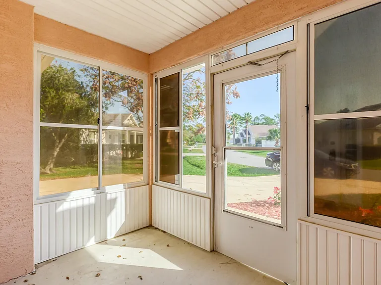 132 Marsh Island Cir — Photo 34