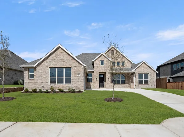 725 Carriage Hill Rd, Midlothian, TX 76065