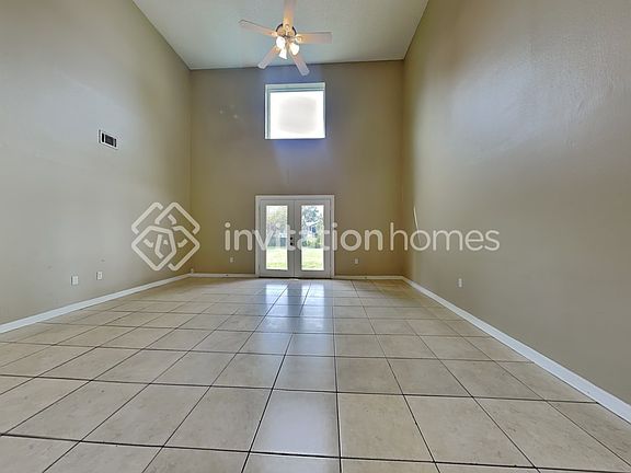 4th image of 2862 Lake Tohopekaliga Blvd